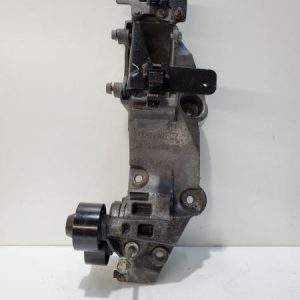 Soporte alternador Nissan Xtrail T31 2008