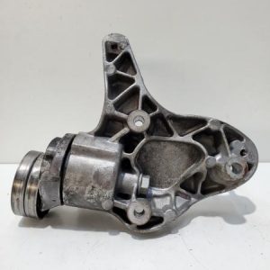 Soporte compresor ac con tensor Skoda Octavia 2010