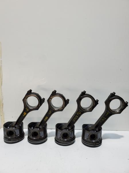 Piston con biela Ford Transit 2008 2.2 TDCI Diesel 100 CV