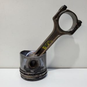 Piston con biela Fiat 500L año 2014 1.3 Diesel CDTI 85 CV