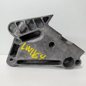 Soporte motor lado distribución Volkswagen Scirocco 2016